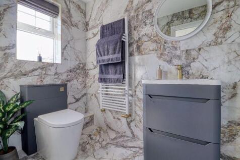 Bedroom Two En-Suite 