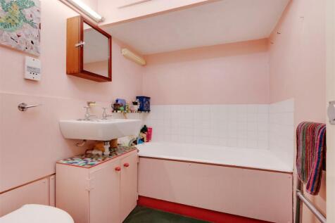 49769  Hi res (1).jpg