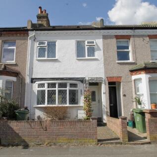 2 Bedroom Houses For Sale in Sutton, Surrey - Rightmove