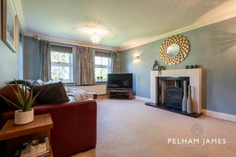Sitting Room, 3 Alston Court, Langtoft