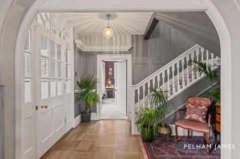 Hall - Crawford House, Crowland