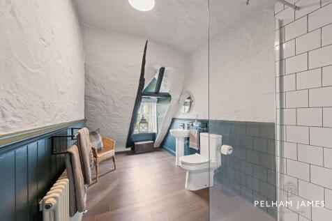 Shower Room - Crawford House, Crowland