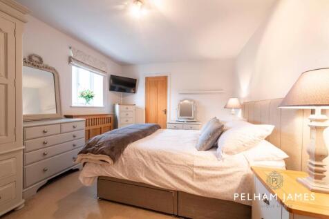 Bedroom 3, Elm Barn, Morton