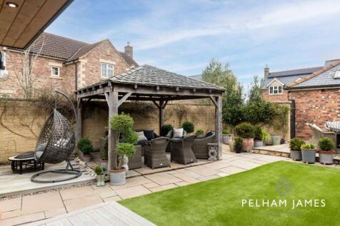 Garden, Elm Barn, Morton