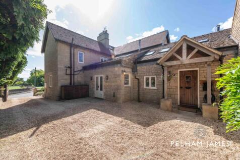 Driveway at Stone Cottage, Clipsham, Rutland