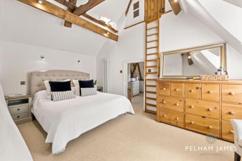 Principal Suite, The Old Smithy, Castor