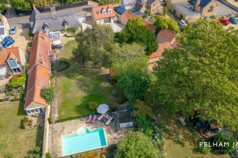 The Old Smithy, Castor