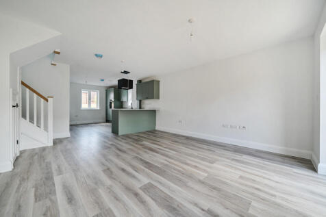 1320663-15-686be3...