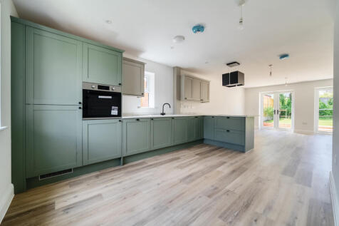 1320665-9-686bceb...