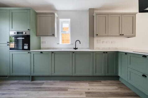 1320665-14-686bd0...