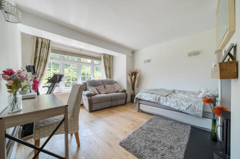 1339637-3-6899d1a...