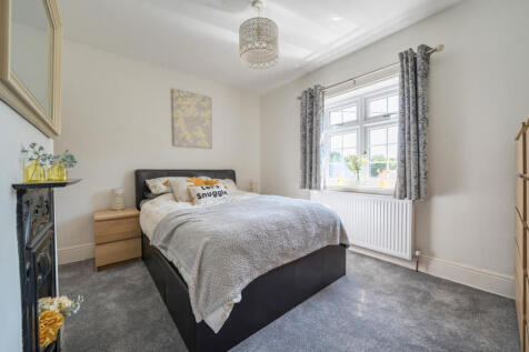 1339637-27-6899d4...