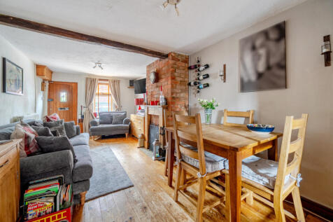 1373650-7-6911cae...