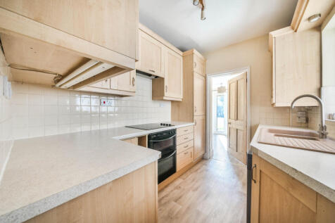 1320610-16-686d61...