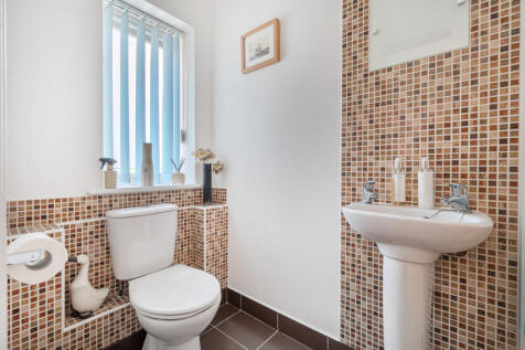 1328952-23-6883b0...