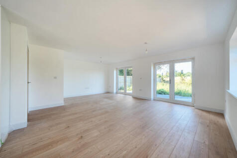 1303880-1-6877d90...