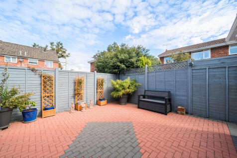 1359251-5-68d3dd0...