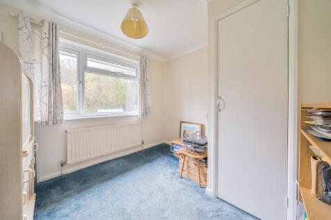 1385860-6-69286f4...