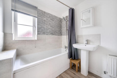 1387987-4-693bf97...