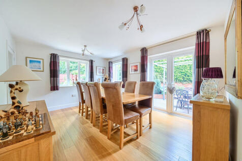 1302504-25-683d7c...