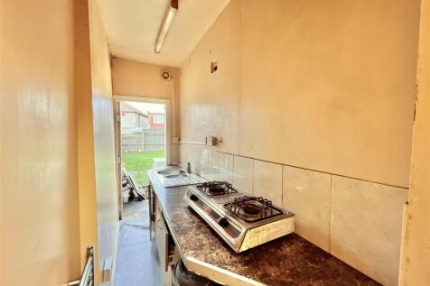 Rear Lobby/Utility