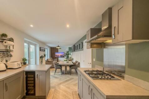 Dining Kitchen/Family Room