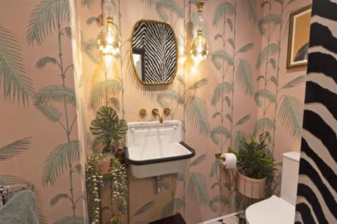 Ground Floor WC