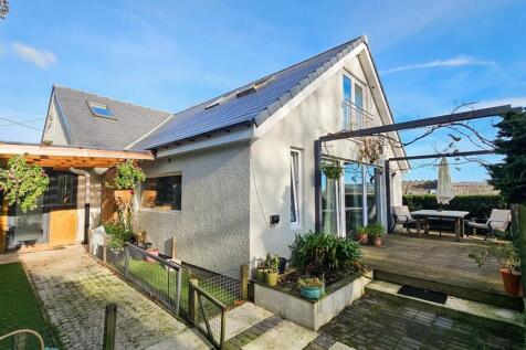 To Book A Viewing Call TPS Lostwithiel on 01208 87