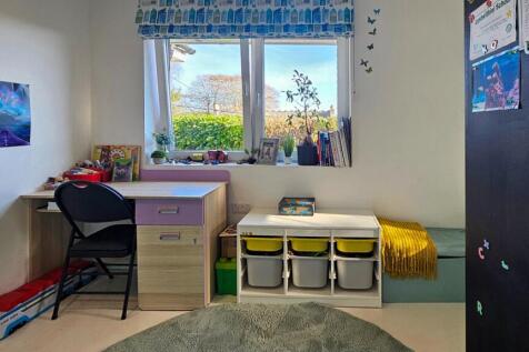To Book A Viewing Call TPS Lostwithiel on 01208 87