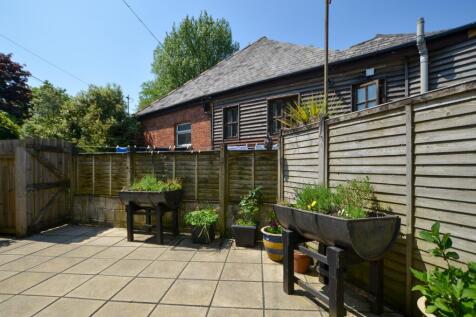 To Book A Viewing Call TPS Lostwithiel on 01208 87