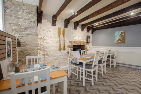 To Book A Viewing Call TPS Lostwithiel on 01208 87