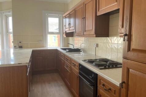 14a Badby Road - Kitchen.jpg