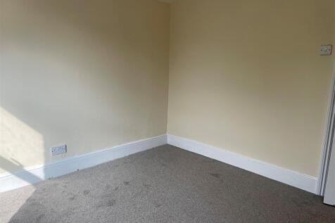 14a Badby Road - Bedroom 2 (1).jpg
