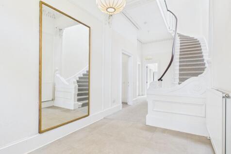 CAM05526G0-PR0051...