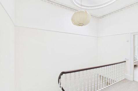 CAM05526G0-PR0051...