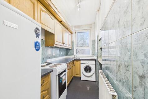 CAM05526G0-PR0077...