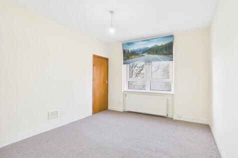 CAM05526G0-PR0077...