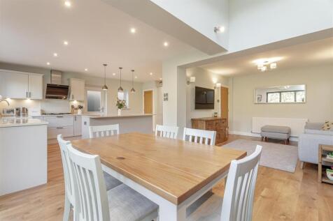 Living Dining Kitchen - C.jpg