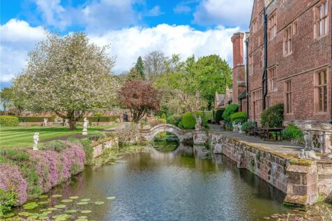 West Moat