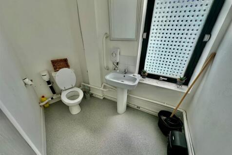 WhatsApp Image 2025-07-14 at 16.36.24_1fbb9d36.jpg