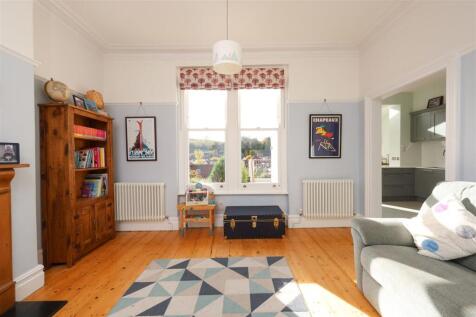 44 Logan Road 23.JPG