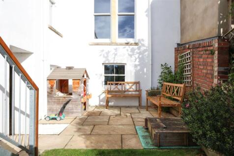 44 Logan Road 33.JPG