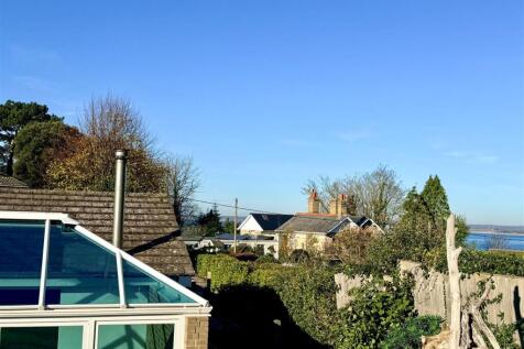 Views to The Solent.jpg