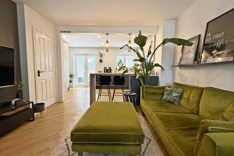 Kitchen/Diner/Living Room