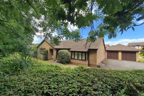 3 Bedroom detached bungalow  for Sale