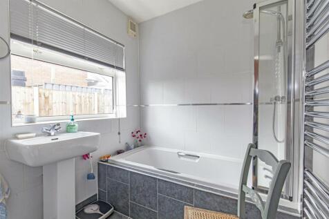 Fully Tiled Family Bathroom