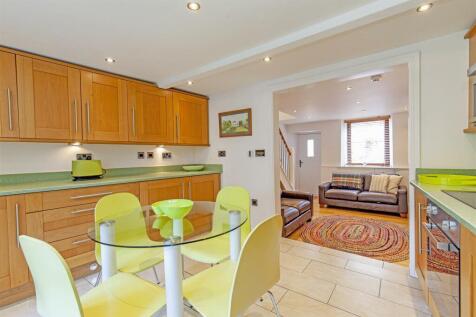 Cottage-Kitchen-1.jpg