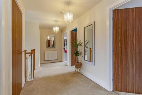 First Floor Galleried Landing