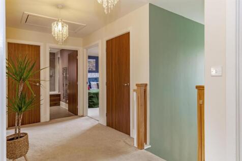First Floor Galleried Landing