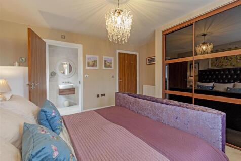 Principal Double Bedroom